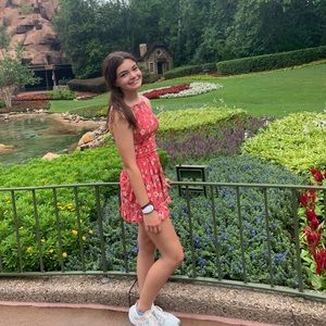 Meet your Posher, Kristina